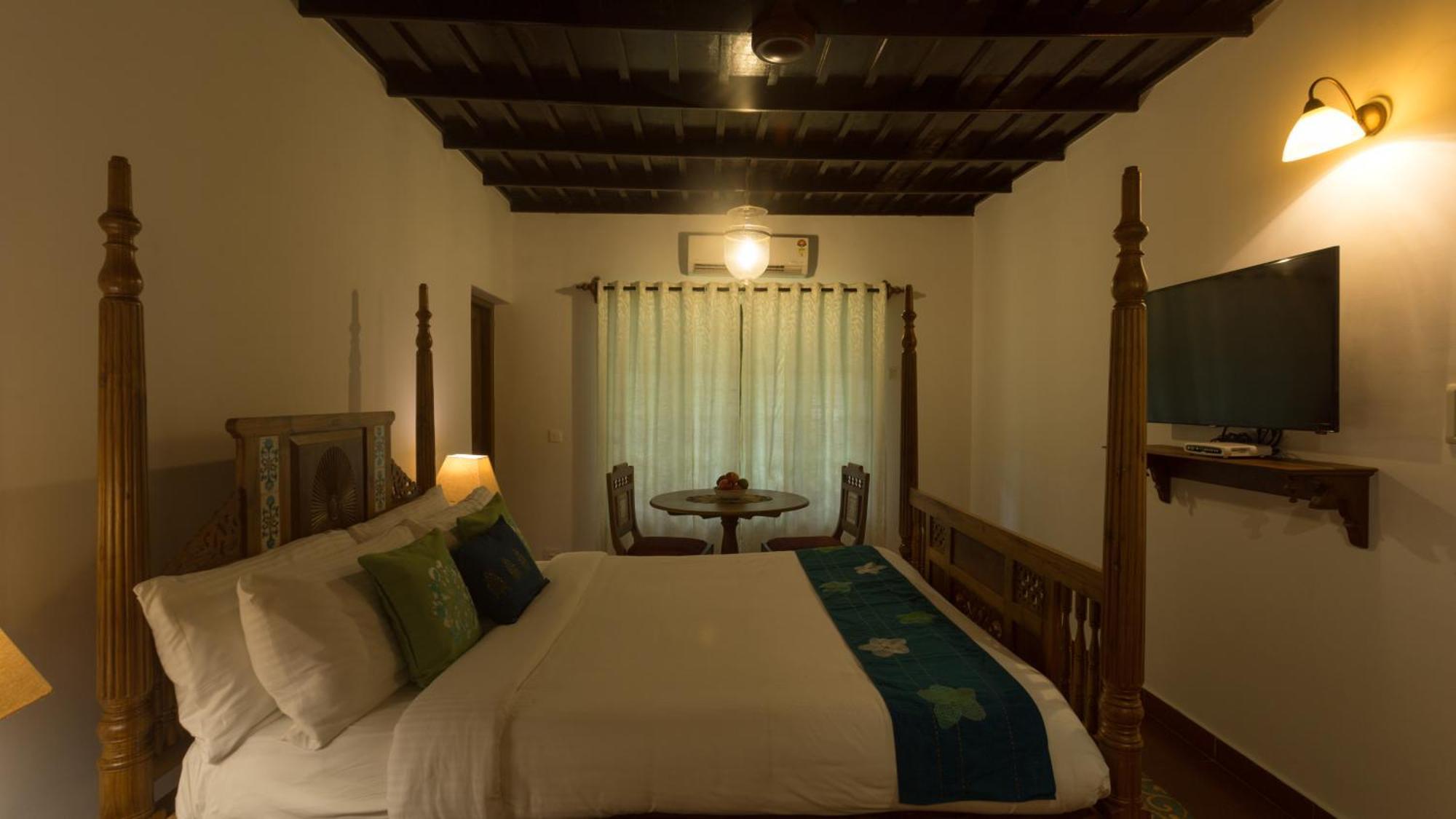 Palmgrove Lake Resort Alappuzha المظهر الخارجي الصورة